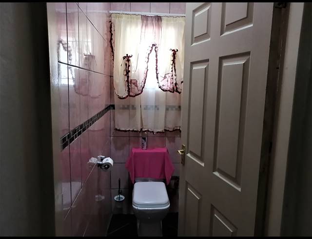 3 BEDROOM FREESTANDING SOLD IN STILFONTEIN EXT 4